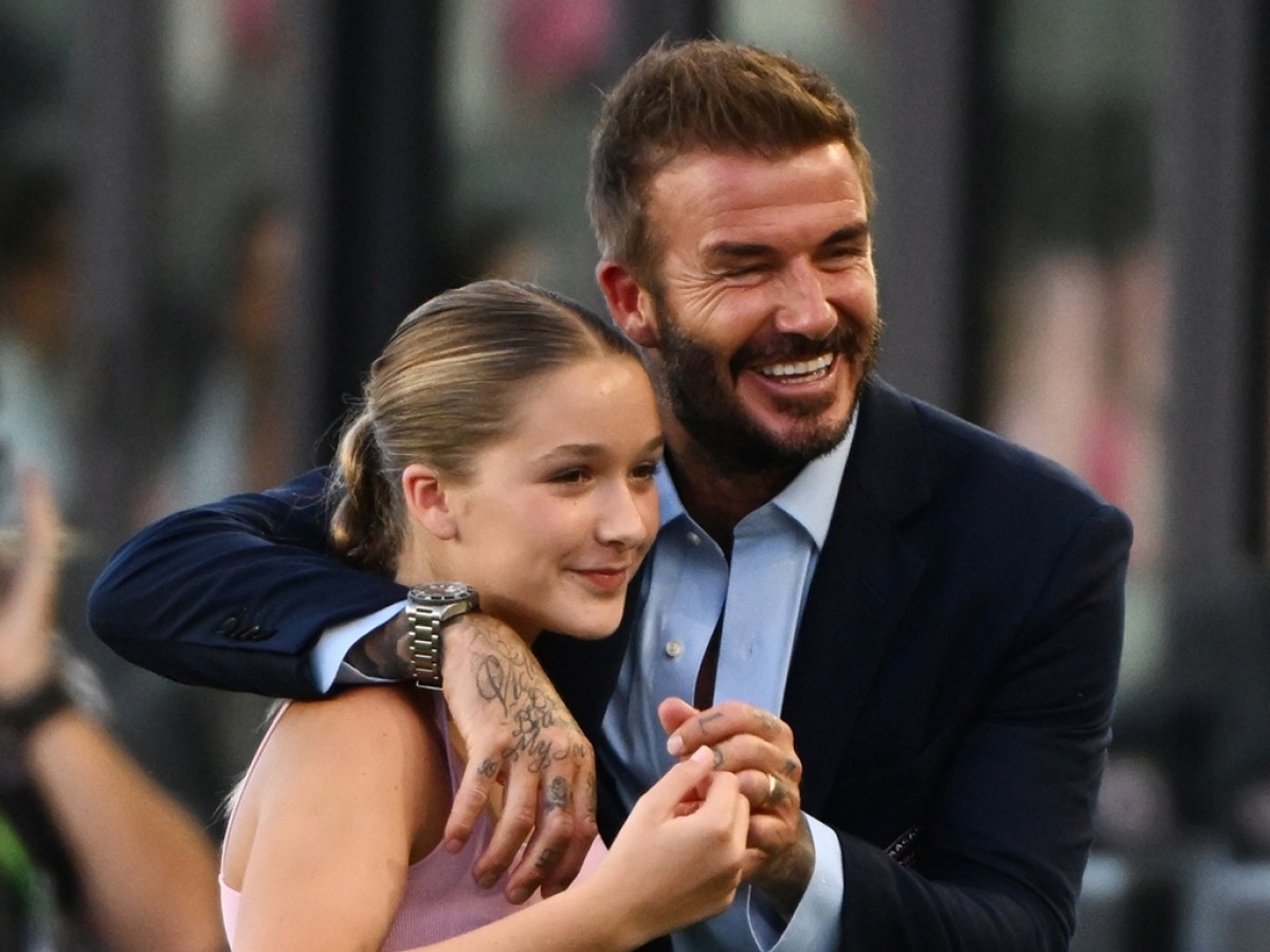 12歳ベッカム愛娘ハーパー、大人っぽくおしゃれした姿を披露!