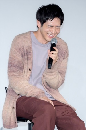 松下洸平、木曜劇場『いちばんすきな花』完成披露試写イベントに登場