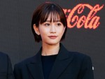 「第36回東京国際映画祭」オープニングレッドカーペットに登場した前田敦子