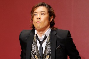 東山義久、ミュージカル『ジョジョの奇妙な冒険 ファントムブラッド』製作発表記者会見に登場