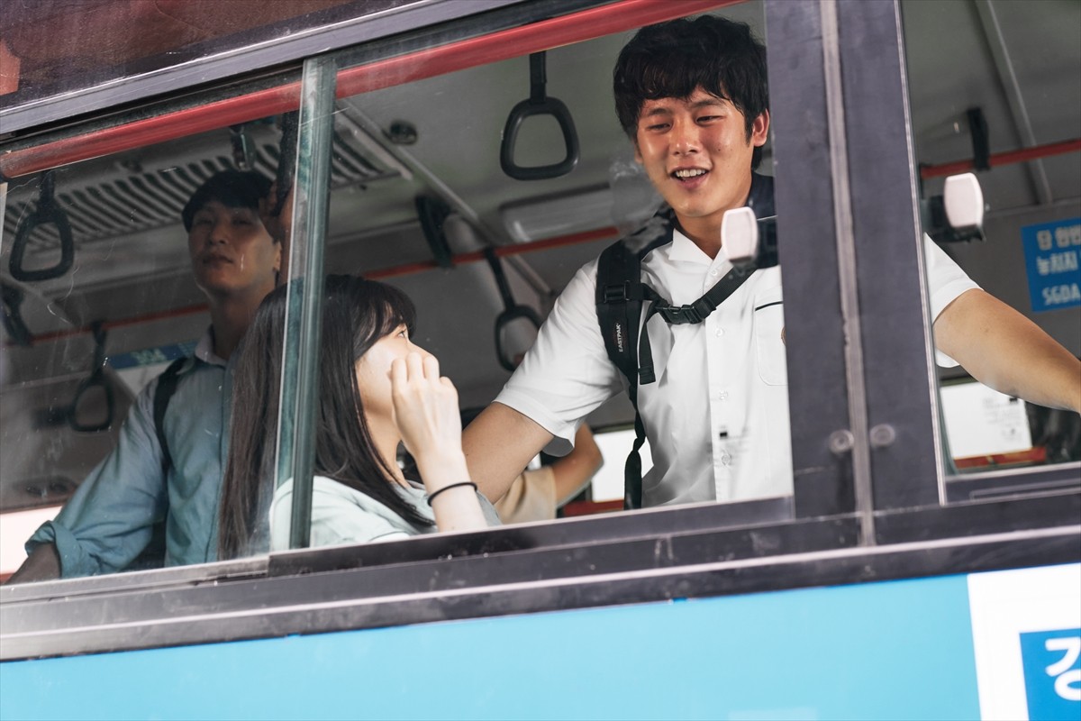 韓国ドラマ『ムービング』芸能界から大絶賛の声！　東野幸治、品川ヒロシ、シソンヌじろう、みなみかわがコメント