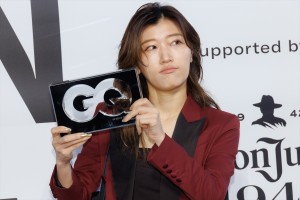 ヒコロヒー、「GQ MEN OF THE YEAR 2023」フォトコールに登場