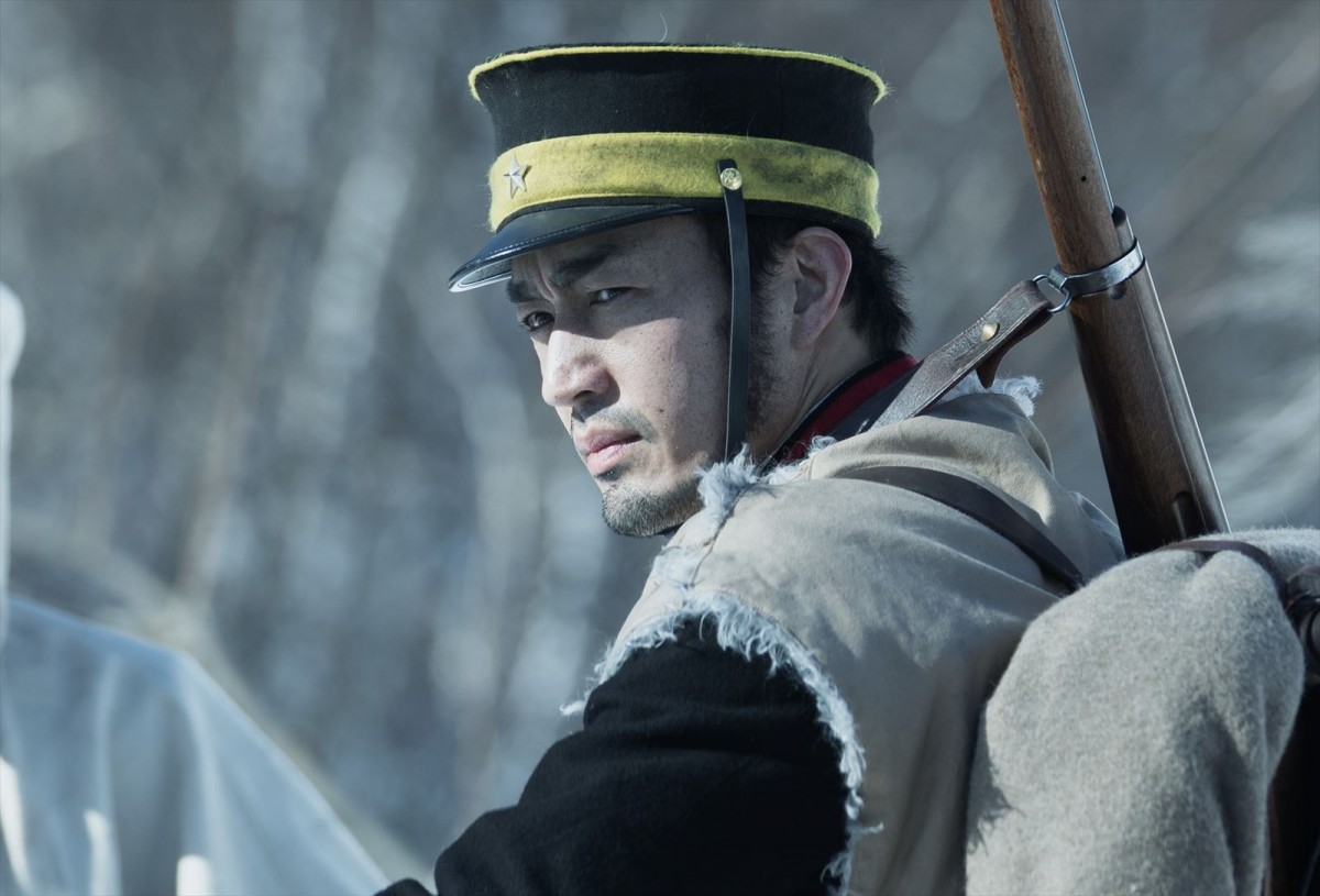 実写版『ゴールデンカムイ』猛き者たち集う場面カット一挙公開ッ！
