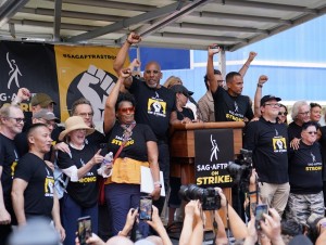 全米映画俳優組合、史上最長のストライキがついに終了！