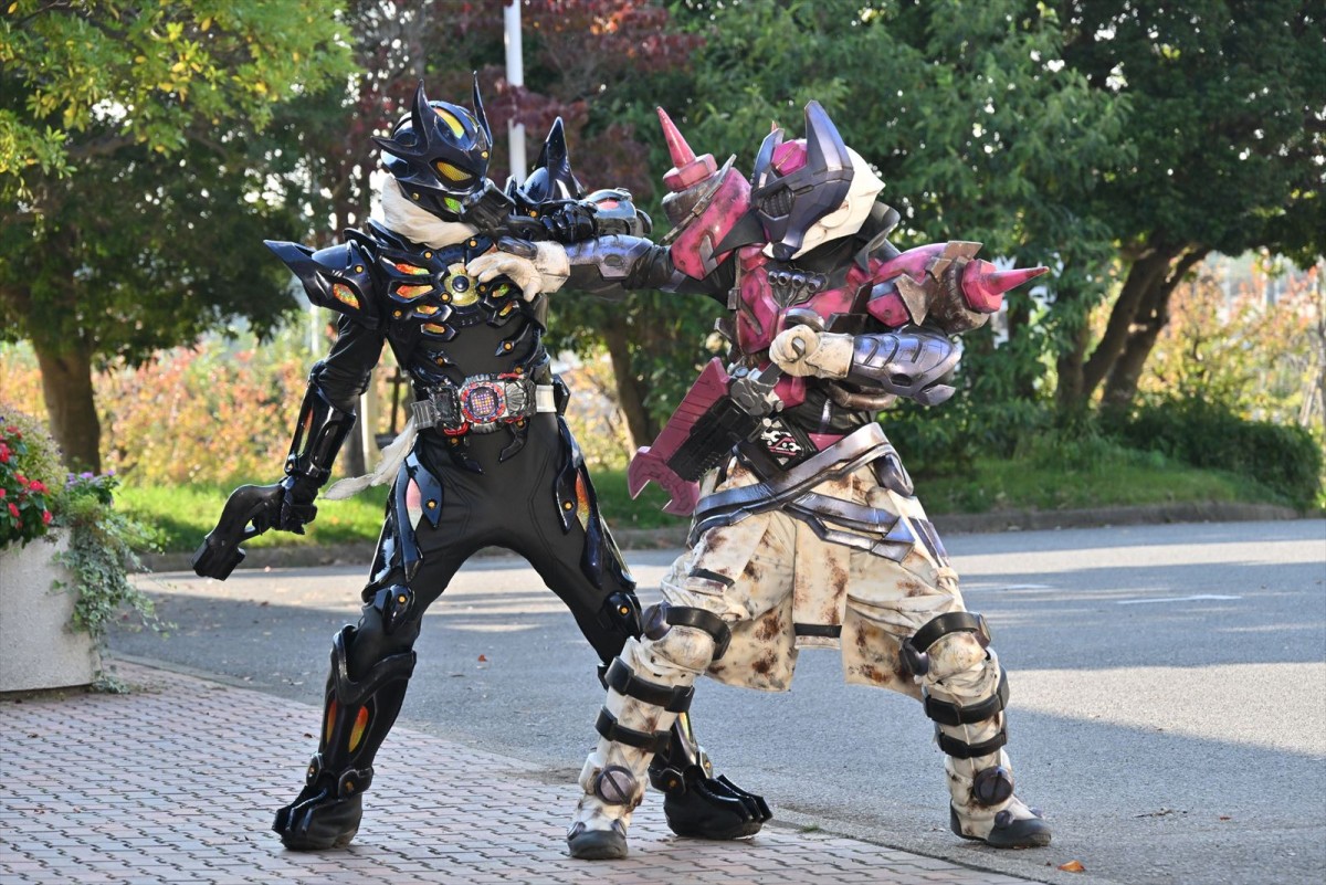 『仮面ライダーガッチャード』第13話「とりもどせ！ユージョーXフォーエバー！」、想いよ届けUFO-X