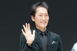 千原ジュニア、「日産90周年アニバーサリーイベント」に登場