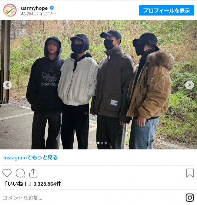 写真）BTS ジョングク＆ジミンが入隊へ 丸刈り頭をなで合う2人に