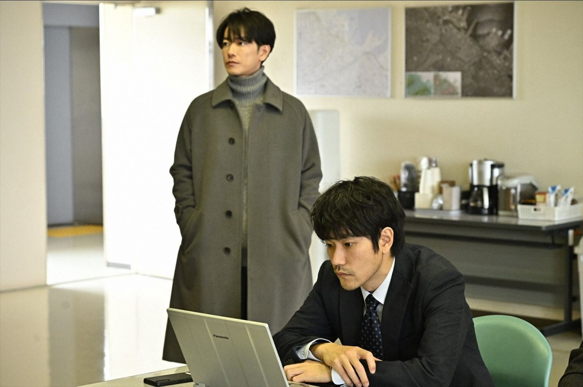 『100万回 言えばよかった』“直木”佐藤健、告白からの急展開に騒然「考察も盛り上がりそう」