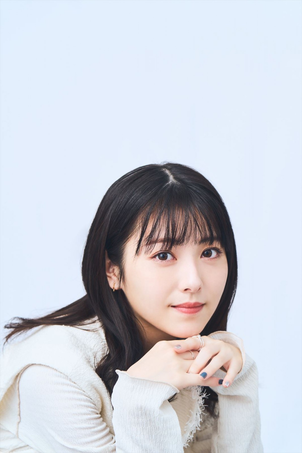 浜辺美波、2023年は「いろいろな表情を見せられる1年」　アニメ声優に朝ドラ＆特撮ヒロインも