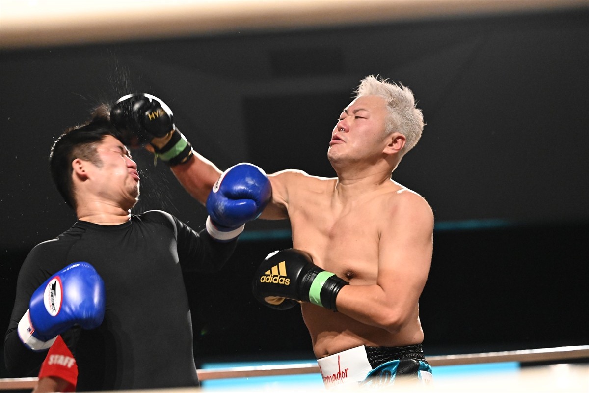 遠藤要、格闘技デビュー　無骨なファイトスタイルで善戦も3ラウンドKO負け