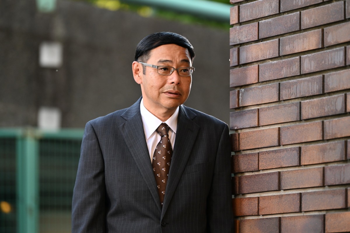 『罠の戦争』第2話　“亨”草なぎ剛、政策秘書“虻川”田口浩正の排除を画策