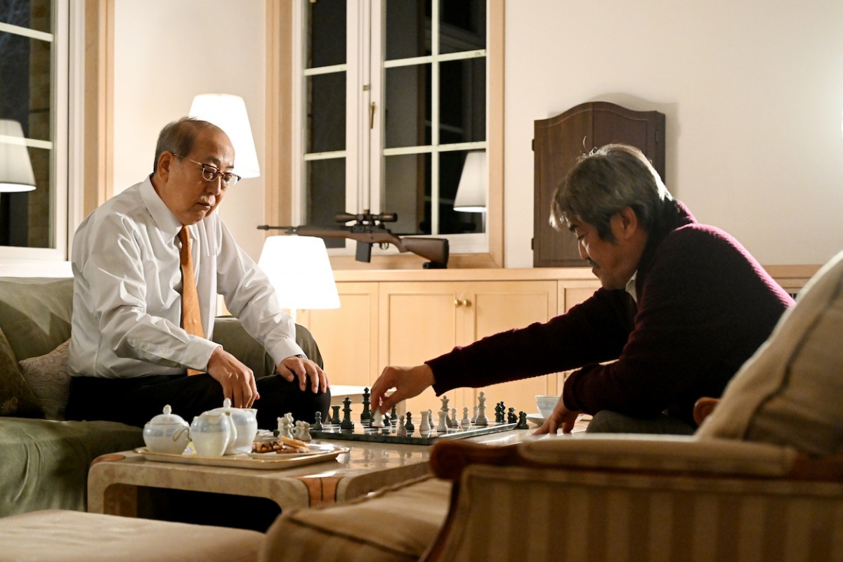 『罠の戦争』“鴨井大臣”片平なぎさ、暴漢を撃退もラストの急展開に騒然「信じたくない」