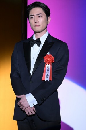 間宮祥太朗、2023年 エランドール賞 授賞式に登場