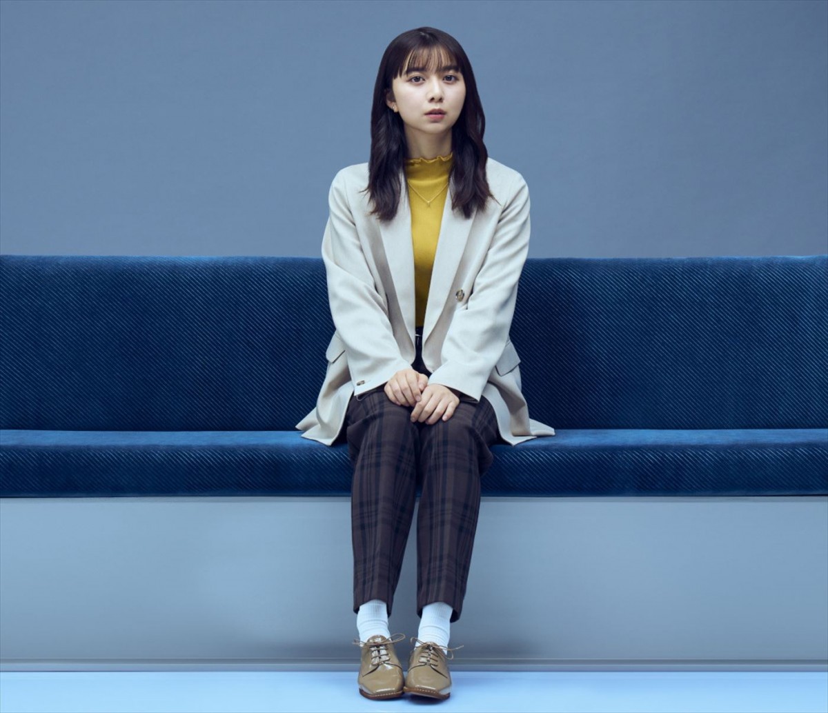 ドラマ『ペンディングトレイン―8時23分、明日 君と』に出演する上白石萌歌