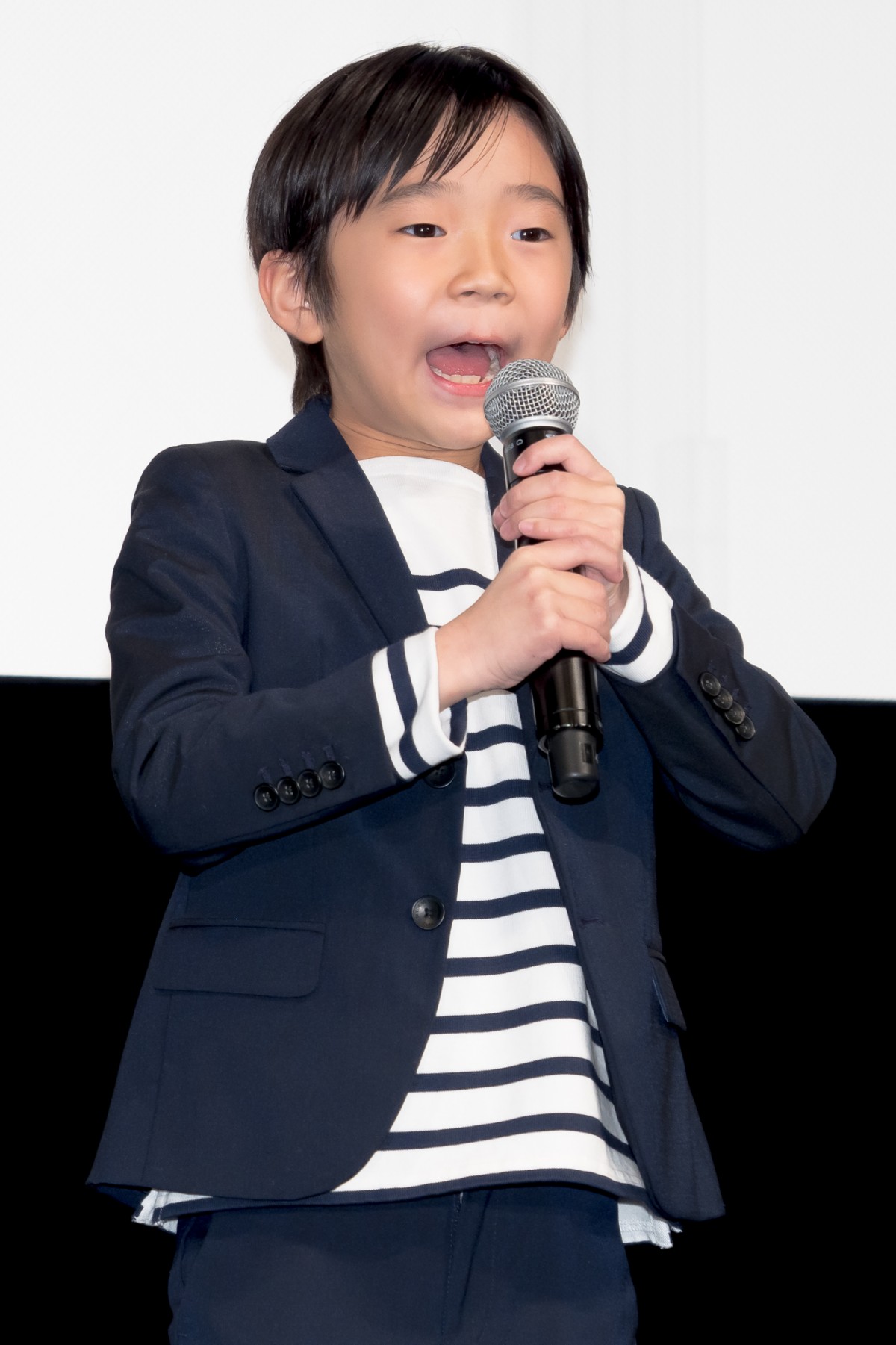 有村架純、一足早い30歳の誕生日祝福に喜び「孤独を愛せる女性になれるように」