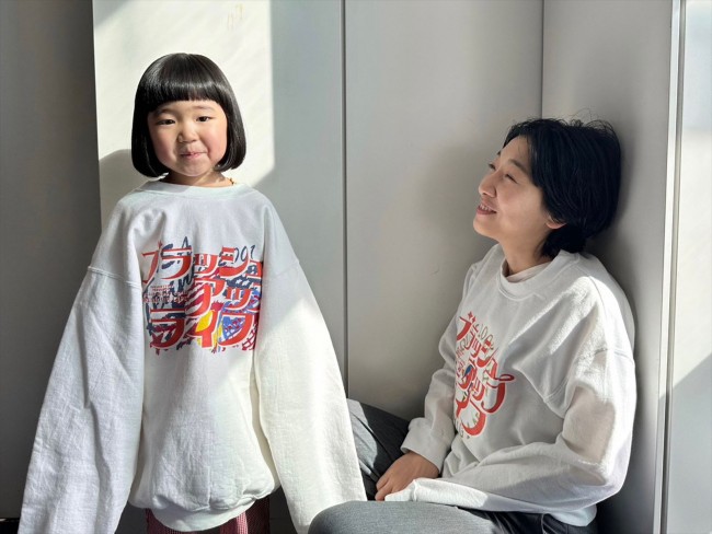 『ブラッシュアップライフ』に出演する(左から)永尾柚乃、安藤サクラ