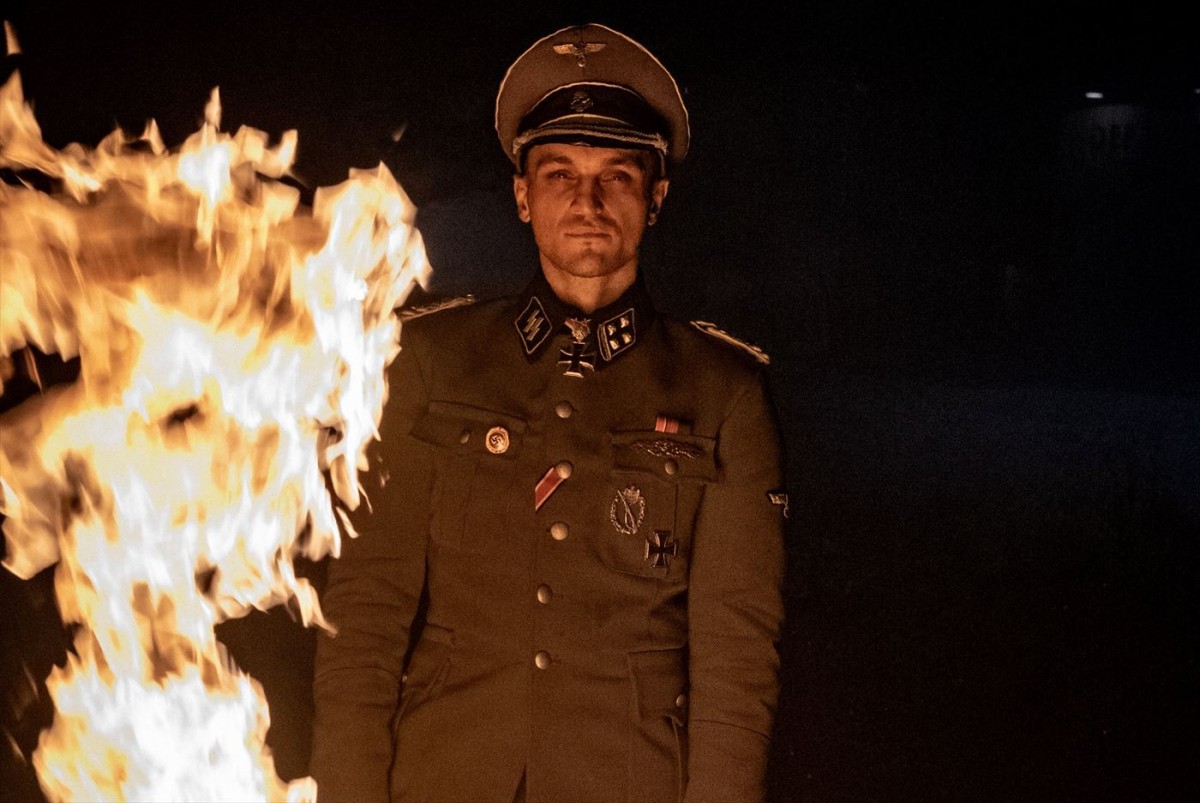 超人的能力を持つ4人がナチス・ドイツ軍に戦いを挑む！　映画『フリークスアウト』特報＆場面写真解禁