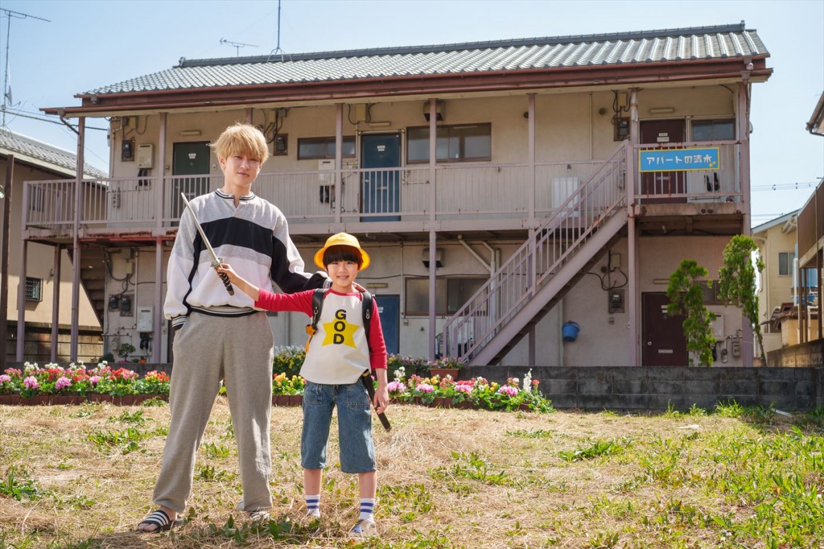 横山裕＆川原瑛都、再会に喜び！　『帰ってきたぞよ！コタローは1人暮らし』クランクイン