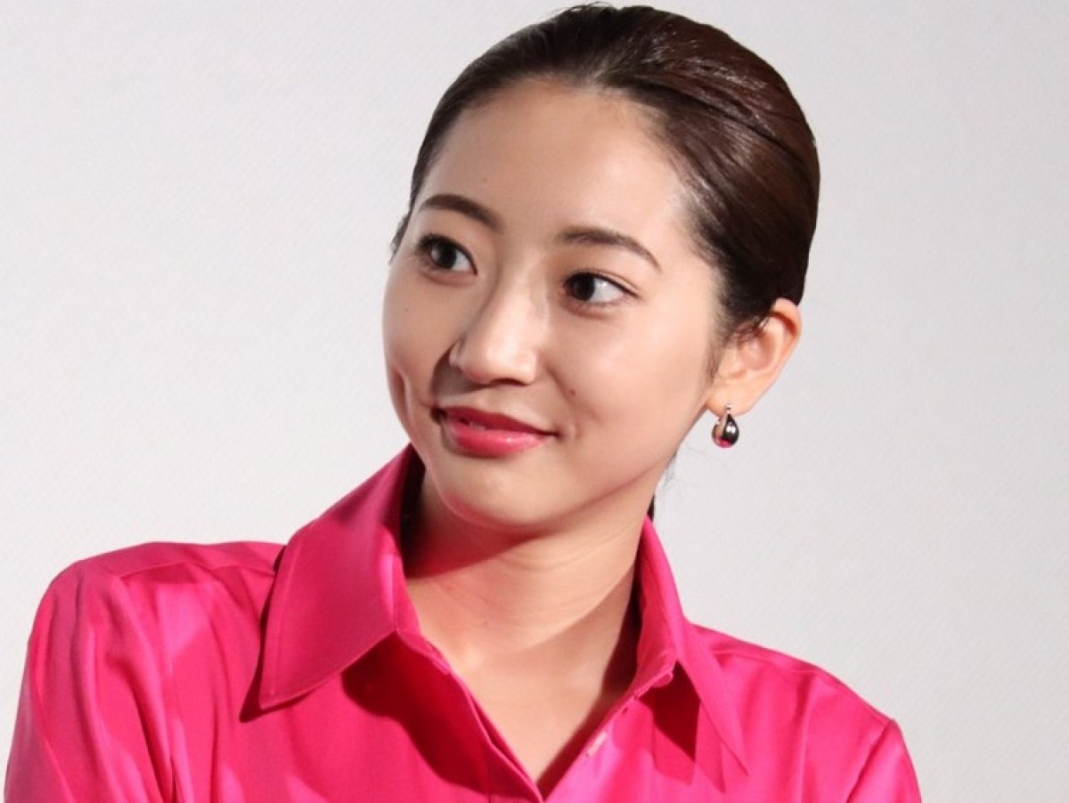 歴代「ポッキー」CM美女を振り返る　新垣結衣に石原さとみ、有村架純も