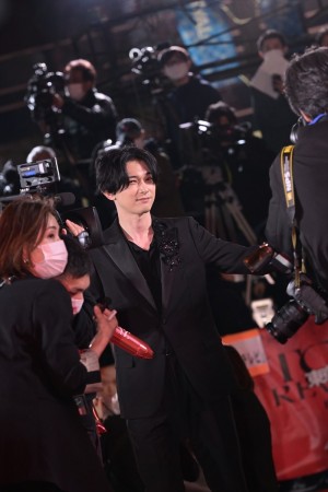 吉沢亮、映画『東京リベンジャーズ2 血のハロウィン編‐運命‐』プレミアムナイト レッドカーペットイベントに登場