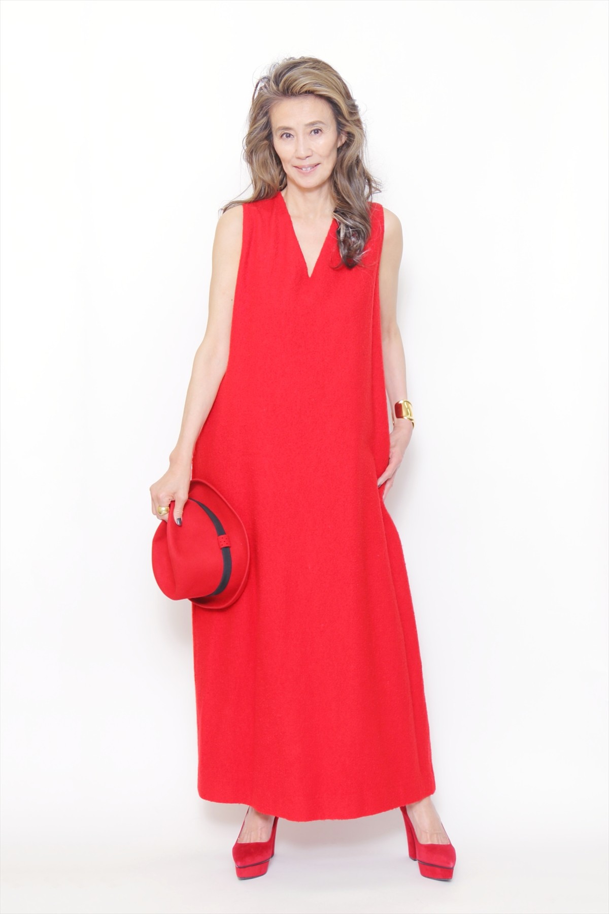 萬田久子、ミス・ユニバース日本代表から45年　大切にし続ける「好奇心」と「健康」