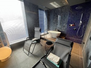 ラクーア初の“個室サウナ”が超贅沢！　高級感あふれる空間＆専用ラウンジを体験してみた＜取材レポ＞