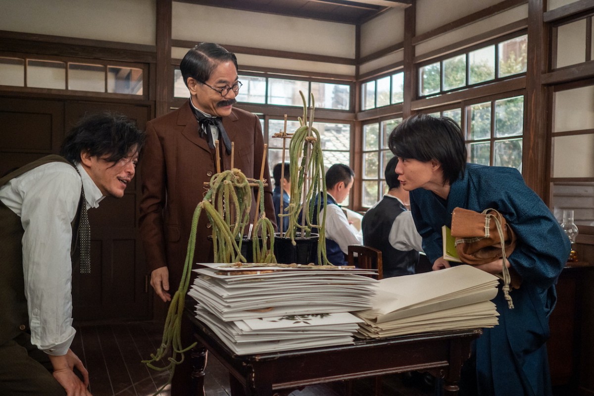 明日の『らんまん』“万太郎”神木隆之介、植物学者と対面し感動　“竹雄”志尊淳には一抹の不安がよぎる