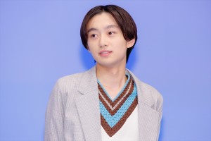 大西利空、映画『水は海に向かって流れる』完成披露試写会に登場