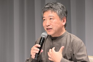 是枝裕和、映画『怪物』凱旋記者会見に登場