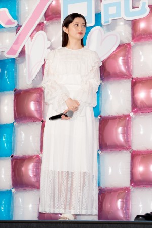 桜田ひより、映画『交換ウソ日記』完成披露試写会に登場