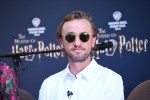 トム・フェルトン、「ワーナー ブラザース スタジオツアー東京 - メイキング・オブ・ハリー・ポッター」オープニングセレモニーに登場