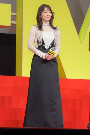 吉岡里帆、映画『Gメン』完成披露舞台挨拶に登場