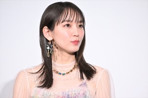 吉岡里帆、映画『アイスクリームフィーバー』初日舞台挨拶に登場