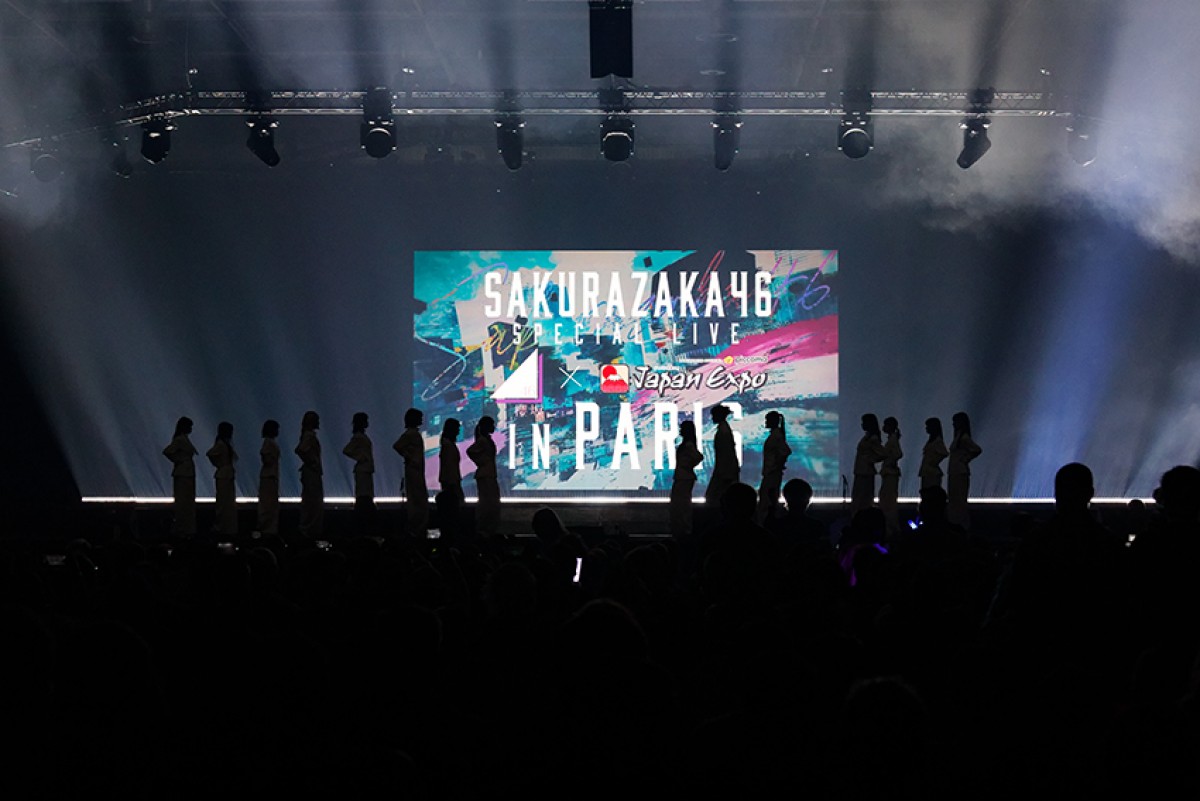 櫻坂46、フランス・パリで初海外イベント　1万5000人魅了　観客押し寄せ30分遅れスタート