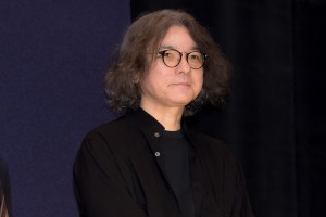 岩井俊二監督、映画『キリエのうた』完成報告イベントに登場