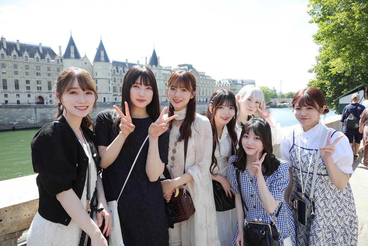 櫻坂46、フランス・パリで初海外イベント　1万5000人魅了　観客押し寄せ30分遅れスタート