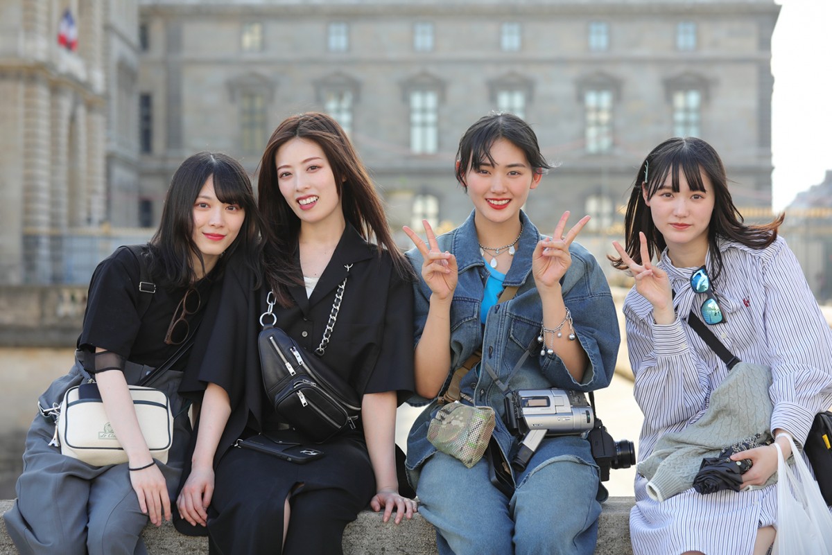 櫻坂46、フランス・パリで初海外イベント　1万5000人魅了　観客押し寄せ30分遅れスタート