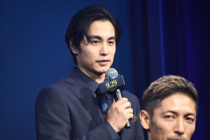 中村蒼、『沈黙の艦隊』完成報告会・完成披露舞台挨拶に登場