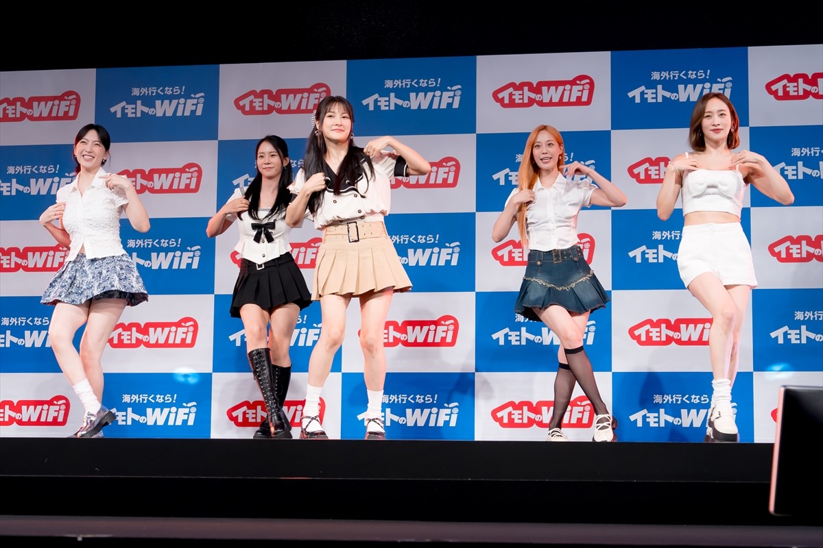 KARA、12年ぶりにリメイクされた「GO GO サマー！」のダンス生披露　ミニスカートで登場