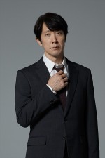 ドラマイズム『マイホームヒーロー』鳥栖哲雄役・佐々木蔵之介