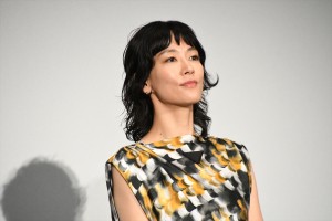 水川あさみ、『沈黙の艦隊』完成報告会・完成披露舞台挨拶に登場