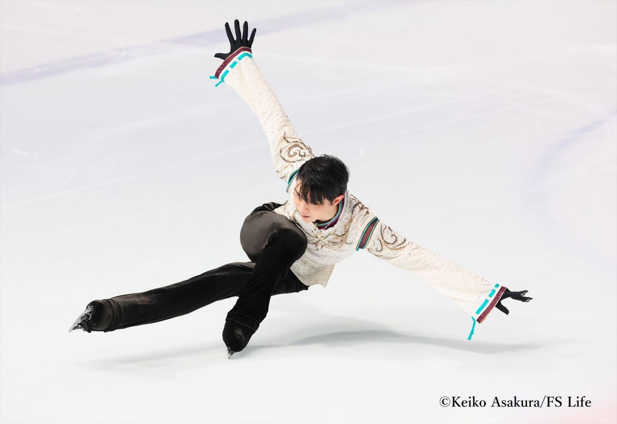 羽生結弦、プロ転向1年目の軌跡を追う　『羽生結弦／PROFESSIONAL』誌面カット公開
