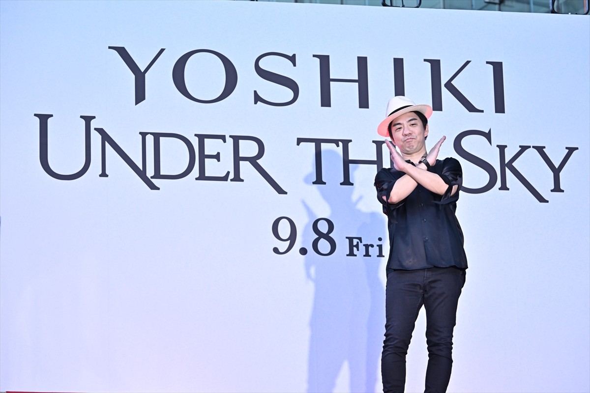 YOSHIKI、ハリウッドに名を刻む初の日本人に　HYDEとともに六本木に登場