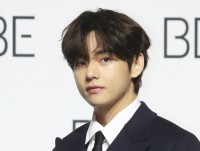BTS V、除隊後の大量投稿にファン歓喜！ パク・ソジュンら仲良し5人組