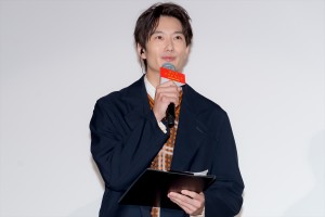 岡田将生、映画『ゆとりですがなにか インターナショナル』初日舞台挨拶に登場