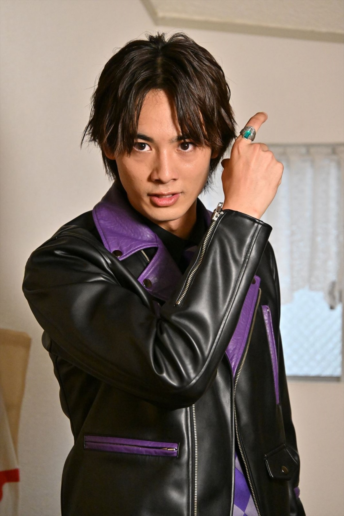 『仮面ライダーガッチャード』第6話「超A級☆ネジれスター」、囚われたりんねを救い出せ
