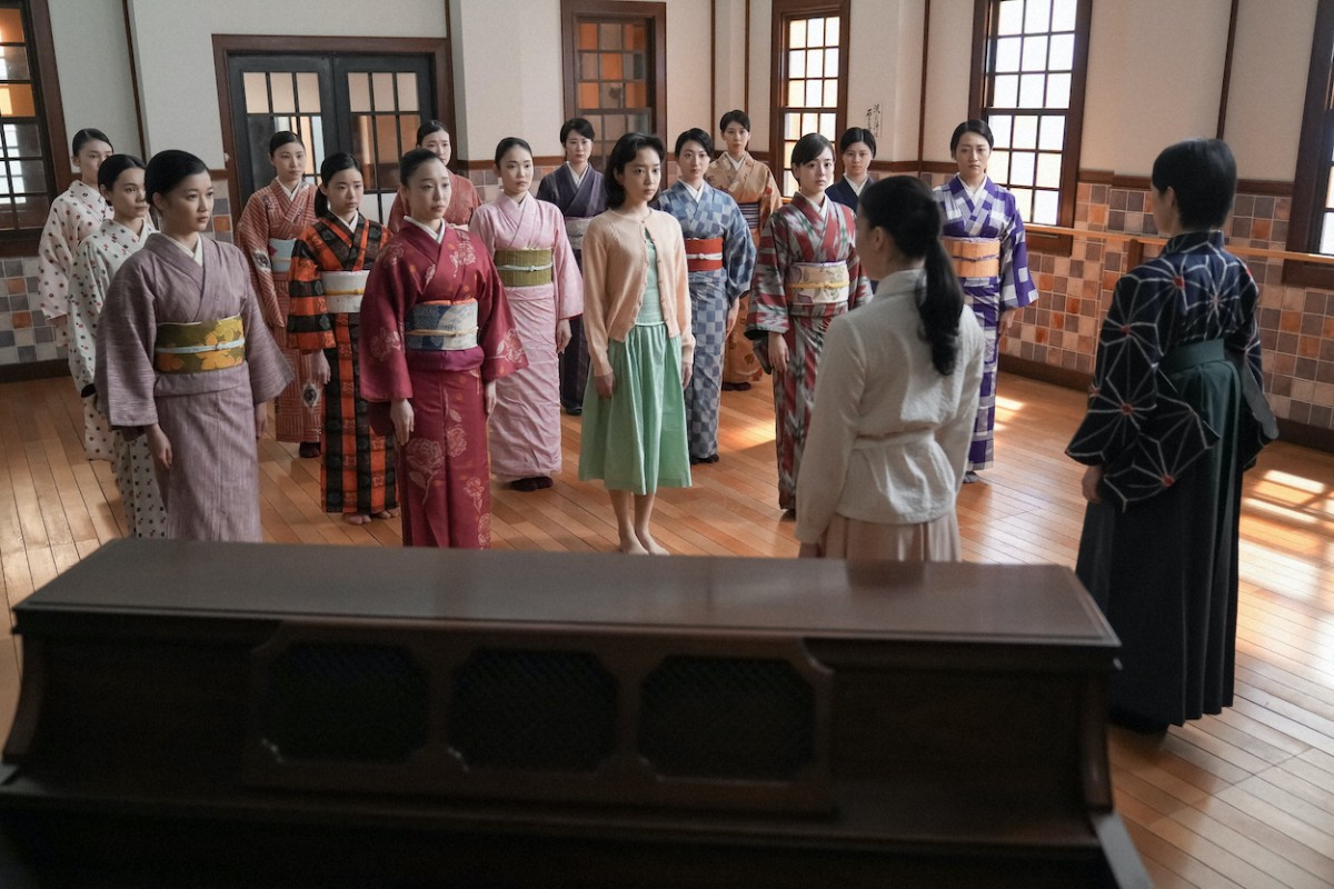 『ブギウギ』“大和”蒼井優のハグに“橘”翼和希が涙　ネットももらい泣き「尊すぎる」