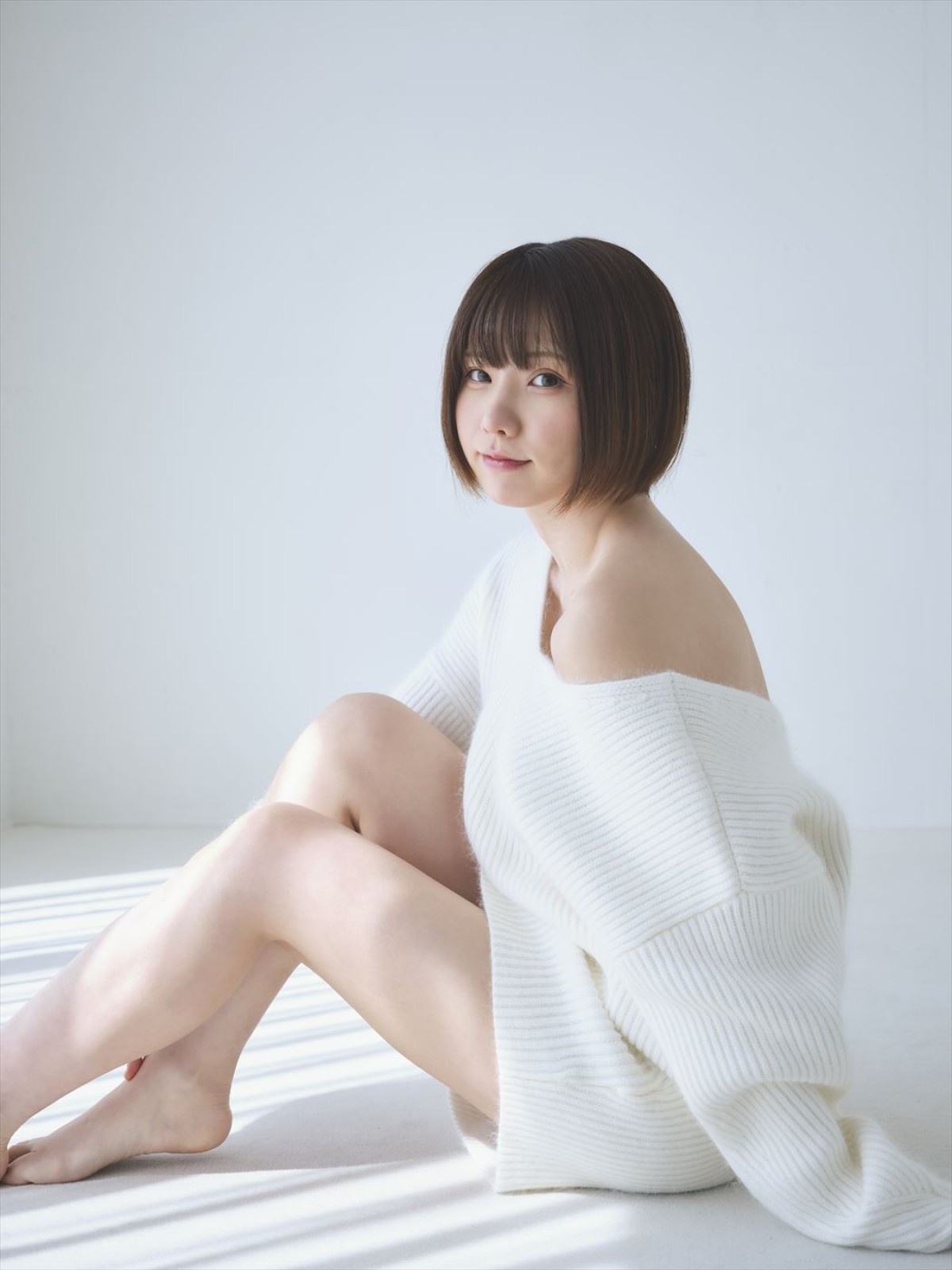えなこ「新鮮な感じです」　デジタル写真集『ゆるにっと』本日発売！