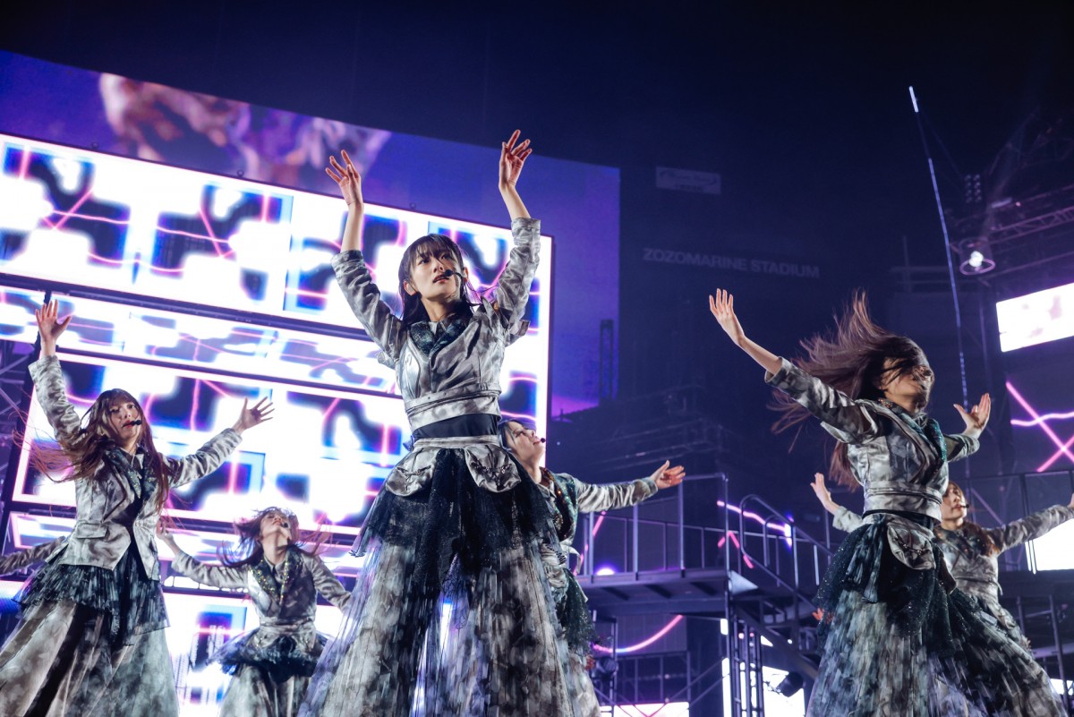 櫻坂46、3周年ライブに7万2000人「今までと違った1年」　遠藤光莉の復帰、「BACKS LIVE」開催発表も