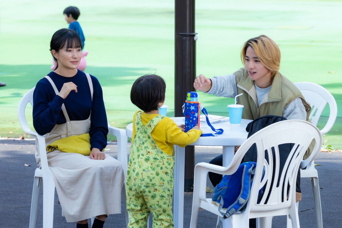『ゆりあ先生の赤い糸』“ゆりあ”菅野美穂＆“優弥”木戸大聖、ハグからの急展開にネット賛否（ネタバレあり）